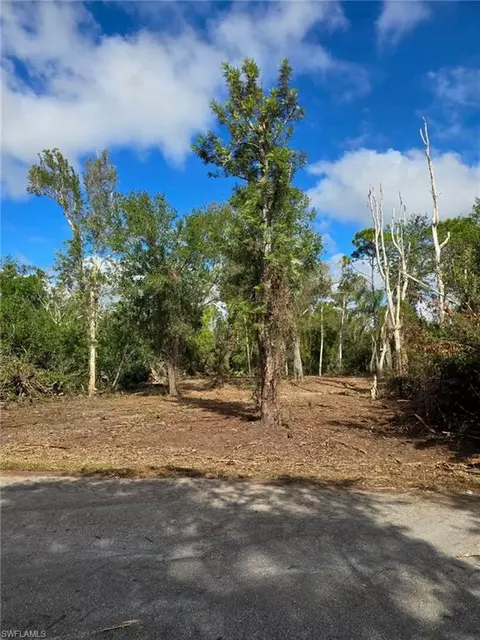 27442 S Twin Lakes Dr, Punta Gorda, FL 33955
