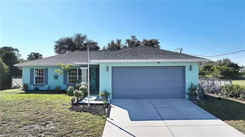 2909 2nd St SW, Lehigh Acres, FL 33971