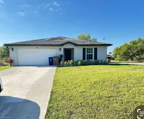 2619 66th St W, Lehigh Acres, FL 33971