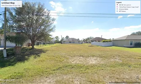 526 NE Van Loon Ln, Cape Coral, FL 33909