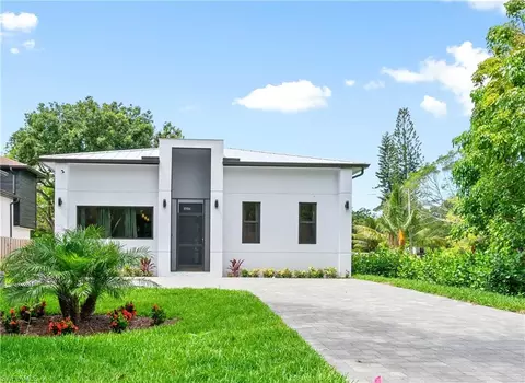 10186 Carolina St, Bonita Springs, FL 34135