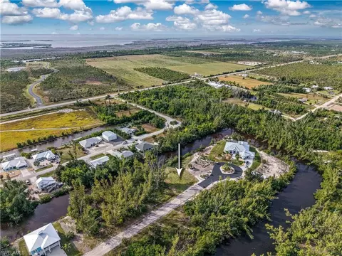 3901 Crestwell Ct, Saint James City, FL 33956