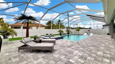 921 NE 13th Ave, Cape Coral, FL 33909