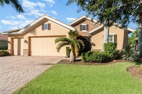 3040 Scarlet Oak Pl, North Fort Myers, FL 33903