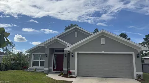 1911 Lemona Ave, Lehigh Acres, FL 33972