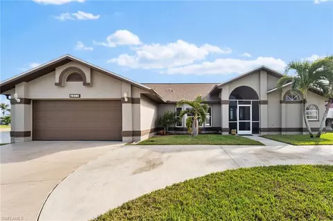3511 SW 5th Pl, Cape Coral, FL 33914