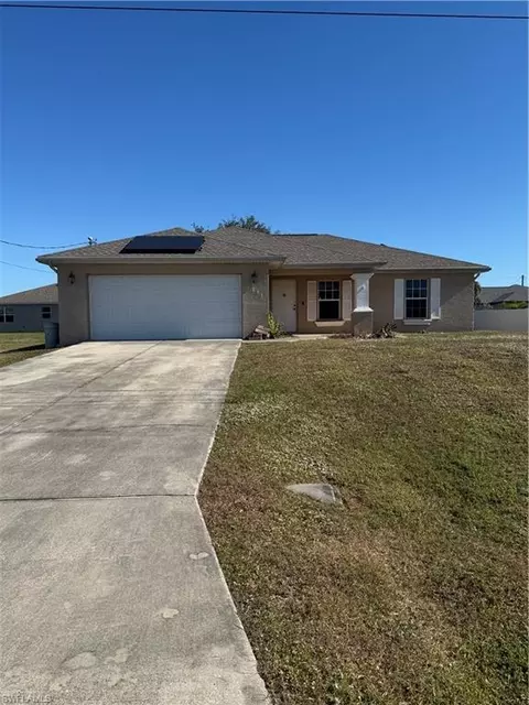 3741 NE 13th Ave, Cape Coral, FL 33909