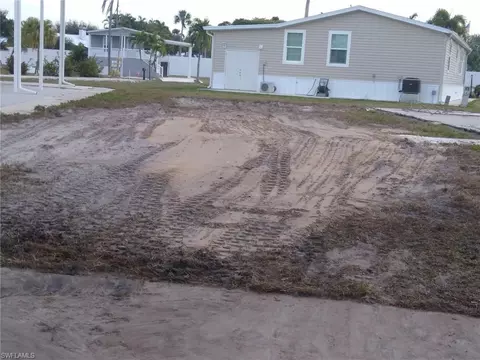 45 Dogwood Way, Fort Myers, FL 33908