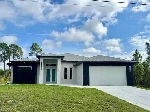 1006 Cleveland Ave, Lehigh Acres, FL 33972