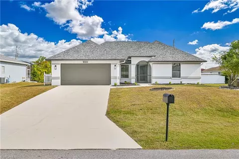 2211 SW 14th Ave, Cape Coral, FL 33991
