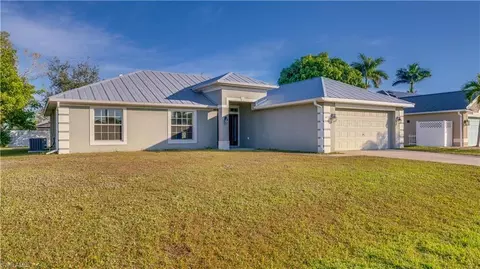 411 SE 19th Ter, Cape Coral, FL 33990