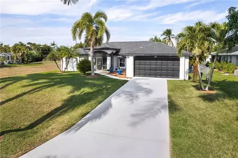 1623 SW 43rd Ln, Cape Coral, FL 33914