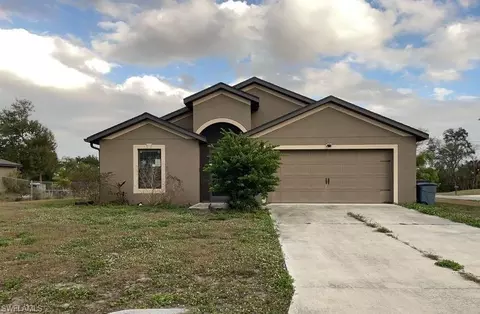 815 Lystra Ave, Fort Myers, FL 33913