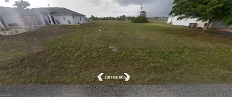 2011 NE 18th St, Cape Coral, FL 33909