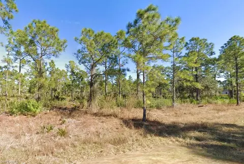 1037 Hobart St, Lehigh Acres, FL 33974
