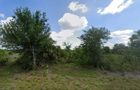 3353 Meadow Rd, Lehigh Acres, FL 33974