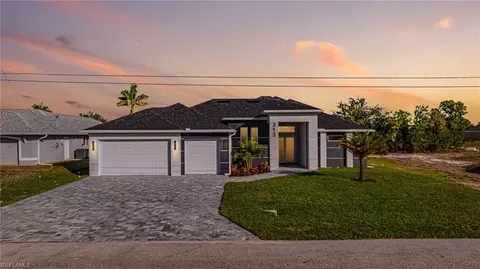 313 SE 2nd St, Cape Coral, FL 33990