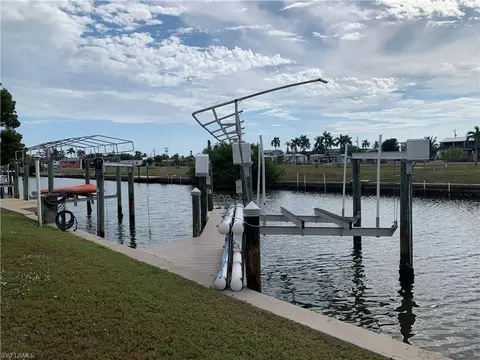 3783 Cherry Ln, Saint James City, FL 33956