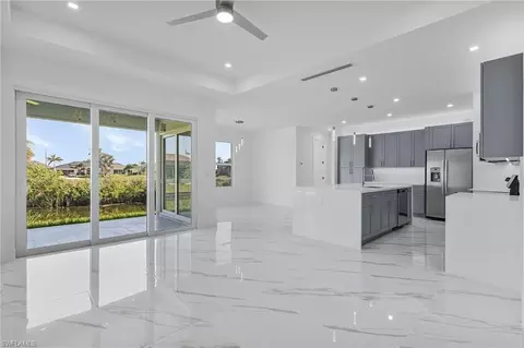 1623 NW 2nd St, Cape Coral, FL 33993
