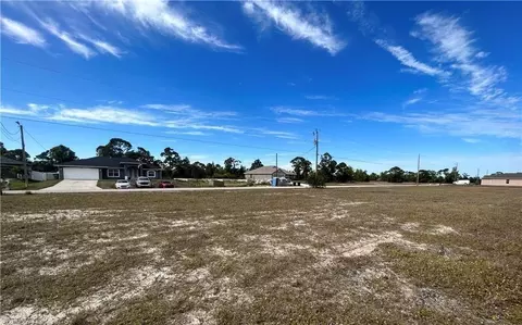 4515 NW 34th Ave, Cape Coral, FL 33993