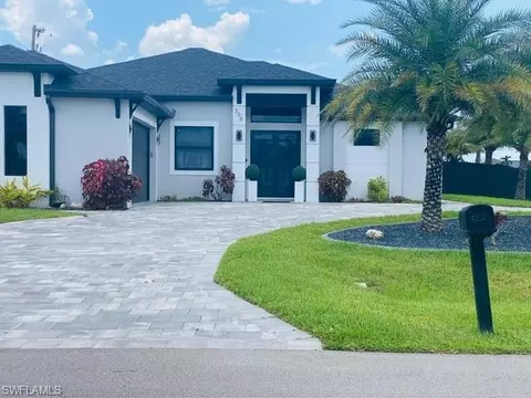 306 NW 3rd Pl, Cape Coral, FL 33993