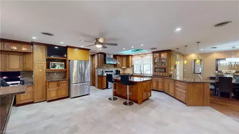 1487 Bass Ln, Fort Myers, FL 33919