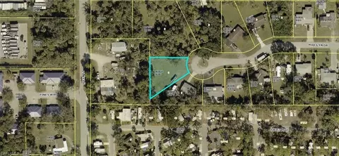 1825 Marilyn Dr, North Fort Myers, FL 33917