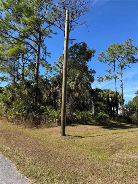 14236 Dunlap Ave, Port Charlotte, FL 33953
