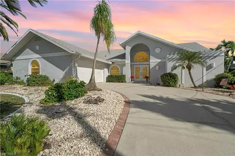 4913 SW 11th Ct, Cape Coral, FL 33914
