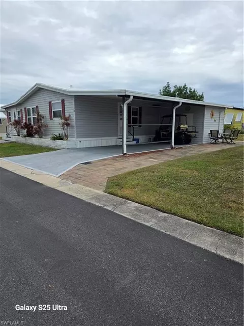 8 Kelp St, Alva, FL 33920