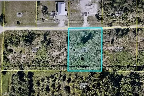 7465 7448 7421 Max Dr, Bokeelia, FL 33922 photo 11