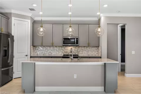 19649 Utopia Ln, Estero, FL 33928 photo 7