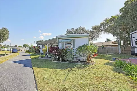 2012 S Olga Dr #40, Fort Myers, FL 33905