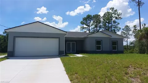 127 Ocean Park Dr, Lehigh Acres, FL 33972