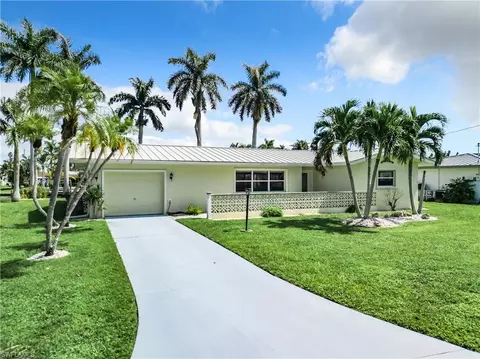 5249 Sunset Ct, Cape Coral, FL 33904