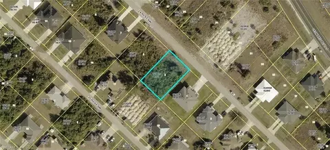 5219 24th St SW, Lehigh Acres, FL 33973