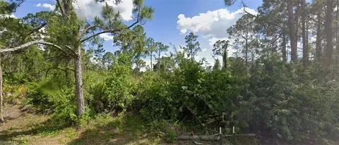 1136 Dutchess St E, Lehigh Acres, FL 33974