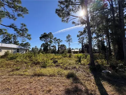 1136 Dutchess St E, Lehigh Acres, FL 33974 photo 3
