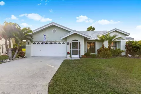 12820 Dornoch Ct, Fort Myers, FL 33912