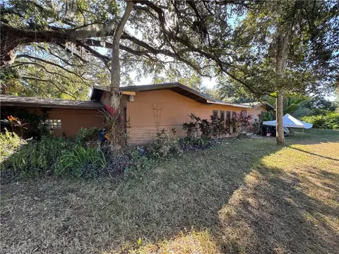 67 E Mariana Ave, North Fort Myers, FL 33917