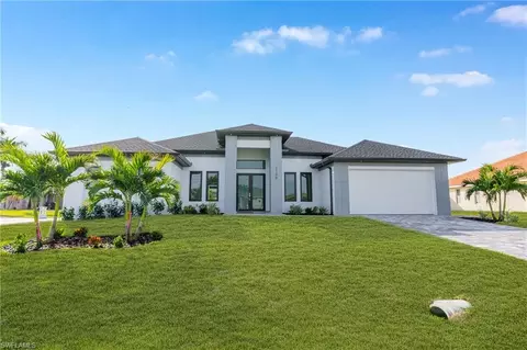 2100 SW 26th St, Cape Coral, FL 33914