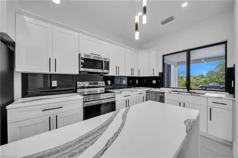 907 E 9th St, Lehigh Acres, FL 33972 photo 10