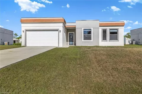 128 Viewpoint Dr, Lehigh Acres, FL 33972