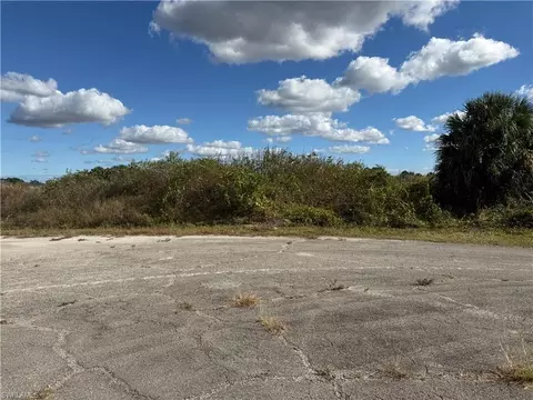 7024 Hero Ct, Labelle, FL 33935