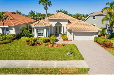 9024 Prosperity Way, Fort Myers, FL 33913