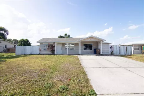 449 Morgan Cir S, Lehigh Acres, FL 33936