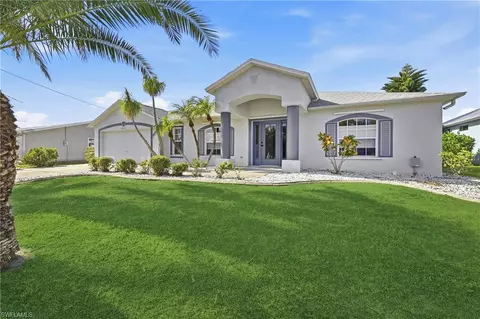 4219 Eastlake Ct, Port Charlotte, FL 33948