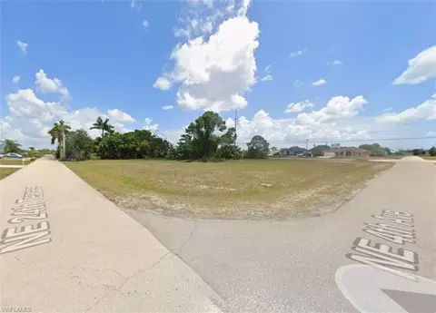 400 NE 24th Ter, Cape Coral, FL 33909