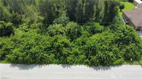 353 Progress Ave, Lehigh Acres, FL 33974