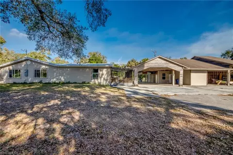19330 Meredith Rd, North Fort Myers, FL 33917